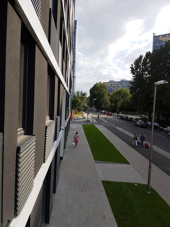 Luna Wrocław Exterior foto
